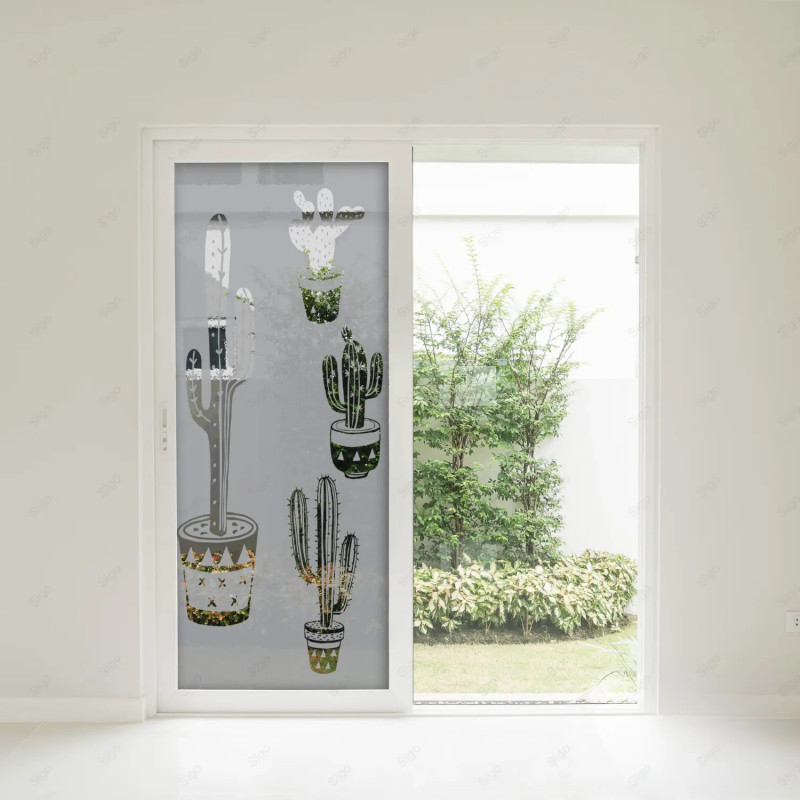 Sandblast aplicado en vidrio con decoración personalizada.