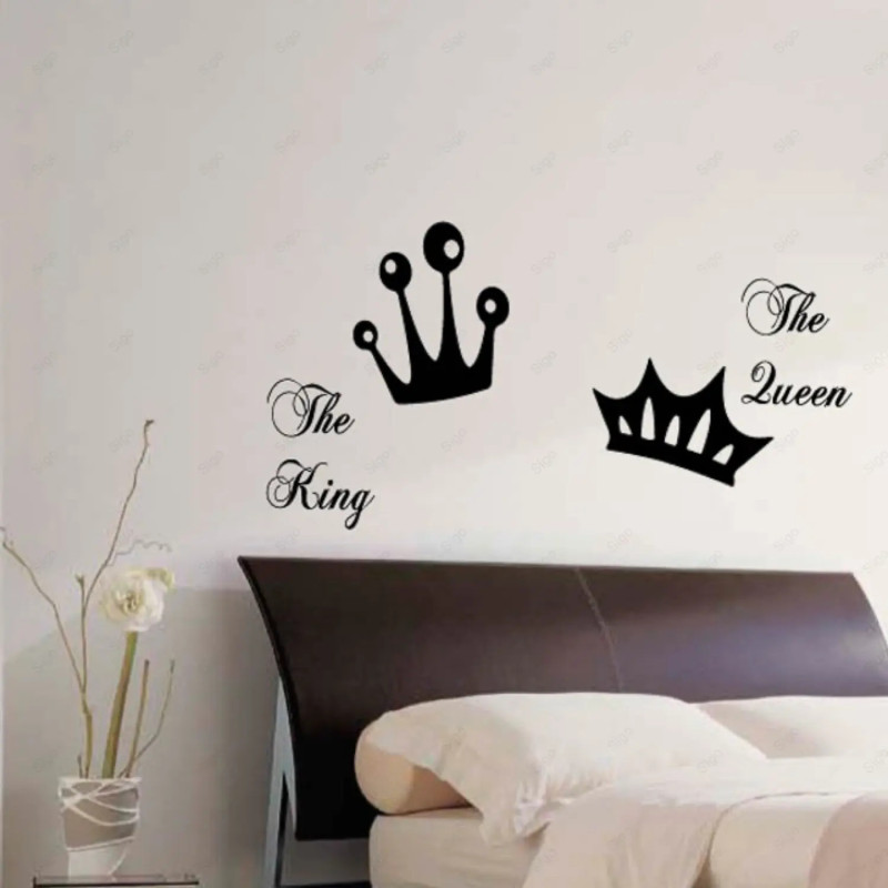 vinil impreso y troquelado aplicado en pared con decoración personalizada.