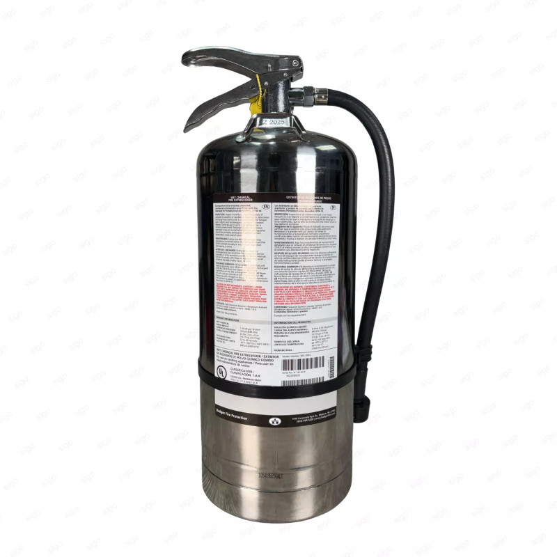 Extintor de acero inoxidable clase K Badger, vista trasera con válvula y etiqueta informativa.