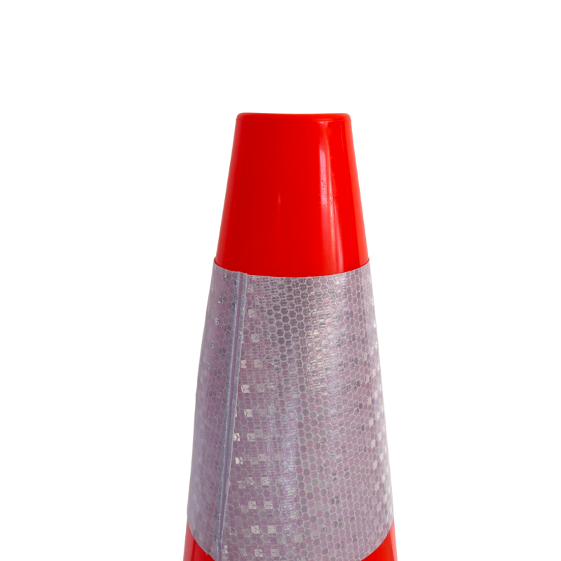 ‣ Cono de Tráfico Naranja 28” Base Negra | SIGO