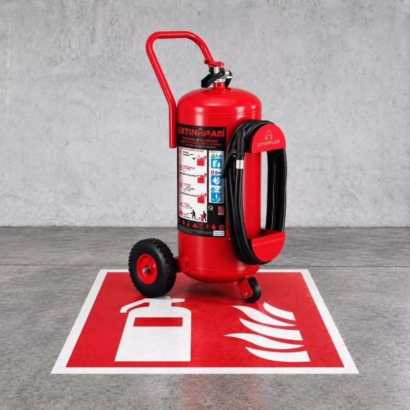 Servicio de Pintado Zona Seguridad Extintor
