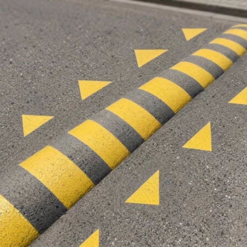 Servicio de Pintado Túmulo reductor de Velocidad Amarillo perspectiva