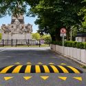 Servicio de Pintado Túmulo reductor de Velocidad Amarillo Negro